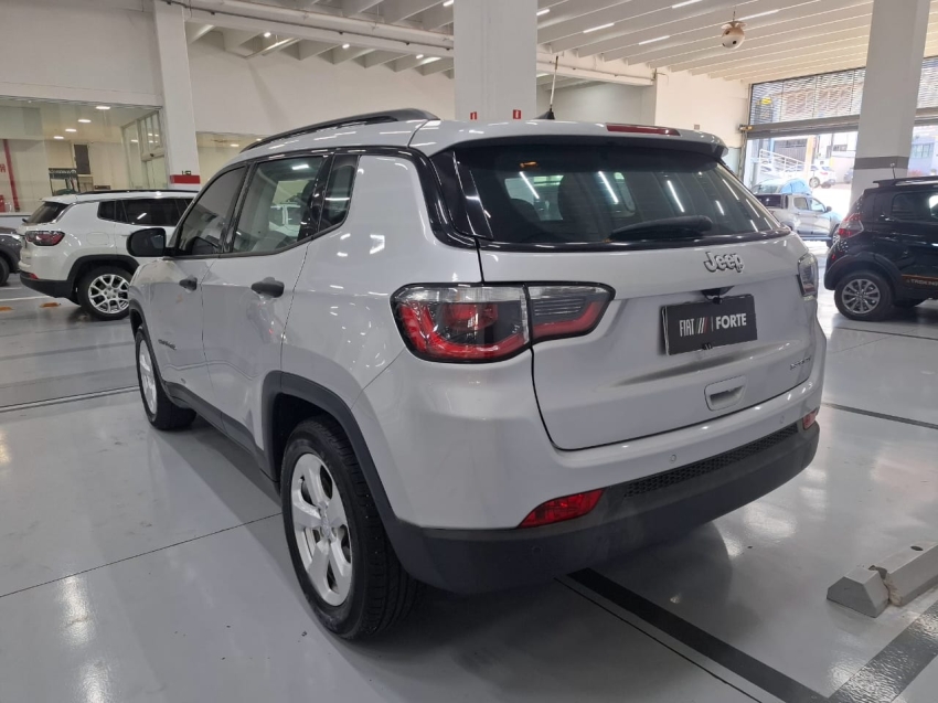 jeep compass 2.0 16v flex sport automatico 4p 2017 jeep compass 2.0 16v flex sport automatico 4p 2017