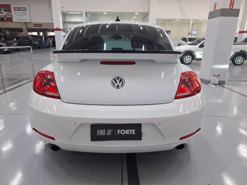 volkswagen fusca 2.0 tsi 16v gasolina 2p automatico 4p 2014 volkswagen fusca 2.0 tsi 16v gasolina 2p automatico 4p 2014