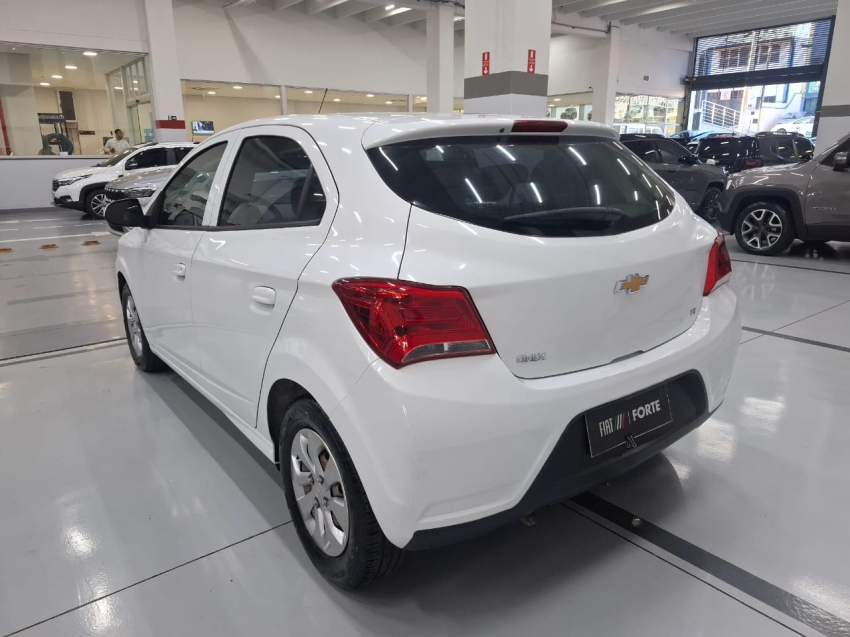 chevrolet onix 1.0 mpfi lt 8v flex 4p manual 2019 chevrolet onix 1.0 mpfi lt 8v flex 4p manual 2019
