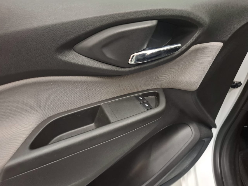 chevrolet onix 1.0 mpfi lt 8v flex 4p manual 2019 chevrolet onix 1.0 mpfi lt 8v flex 4p manual 2019