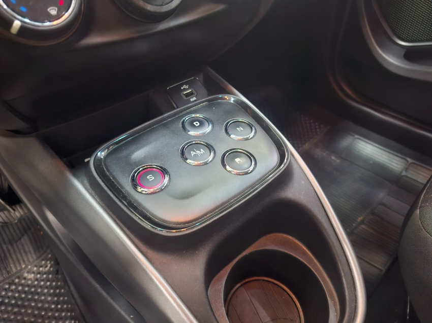 fiat cronos 1.3 firefly flex drive gsr 4p automatico 2019 fiat cronos 1.3 firefly flex drive gsr 4p automatico 2019
