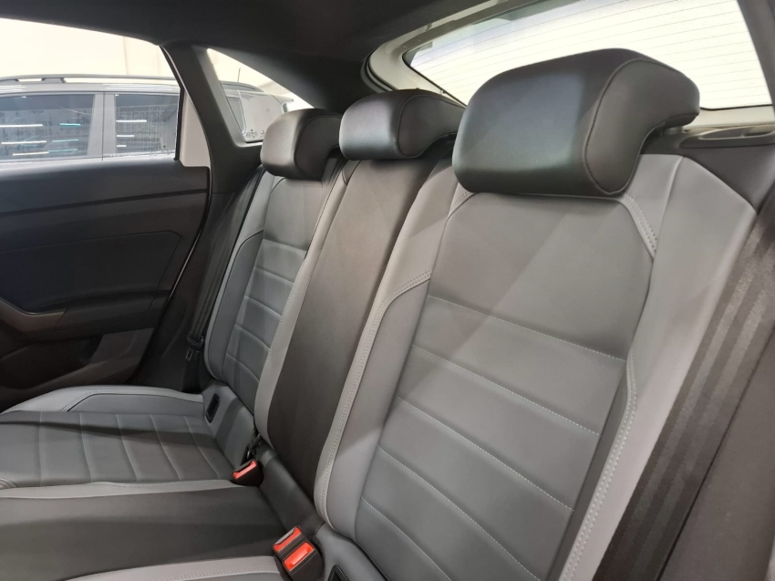 volkswagen nivus 1.0 200 tsi total flex highline automatico 4p 2021