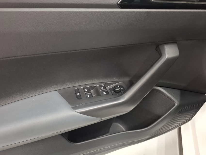 volkswagen nivus 1.0 200 tsi total flex highline automatico 4p 2021