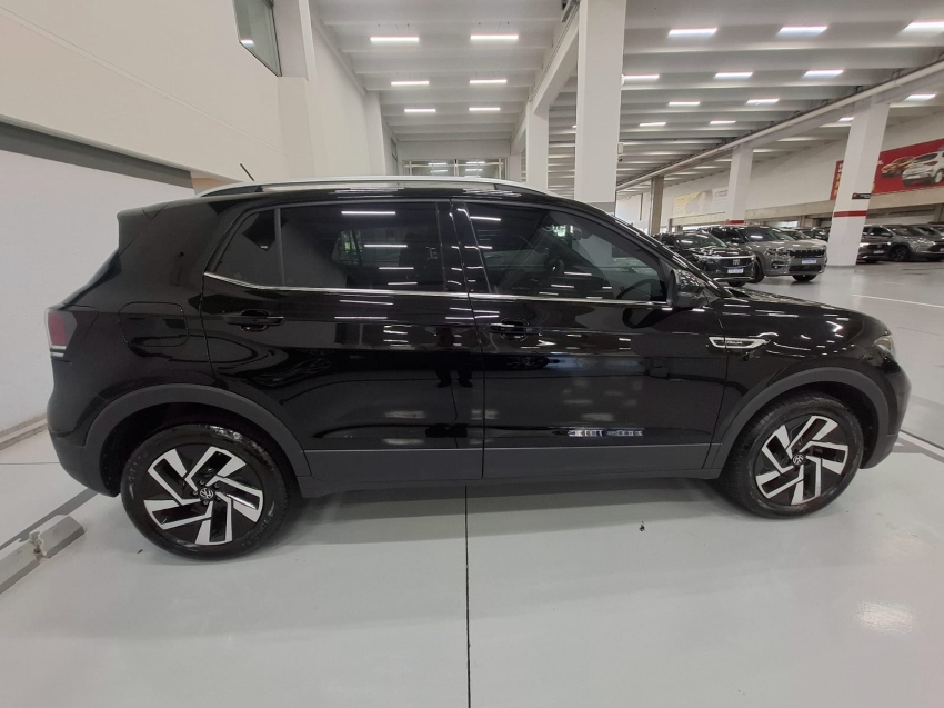 volkswagen t-cross 1.4 250 tsi total flex highline automatico 4p 2025 volkswagen t-cross 1.4 250 tsi total flex highline automatico 4p 2025