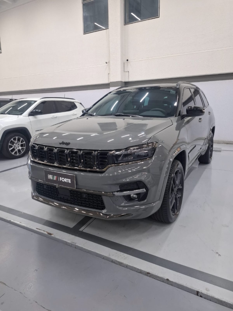jeep commander 2.0 hurricane 4 turbo gasolina blackhawk at9 4p automatico 2025 jeep commander 2.0 hurricane 4 turbo gasolina blackhawk at9 4p automatico 2025