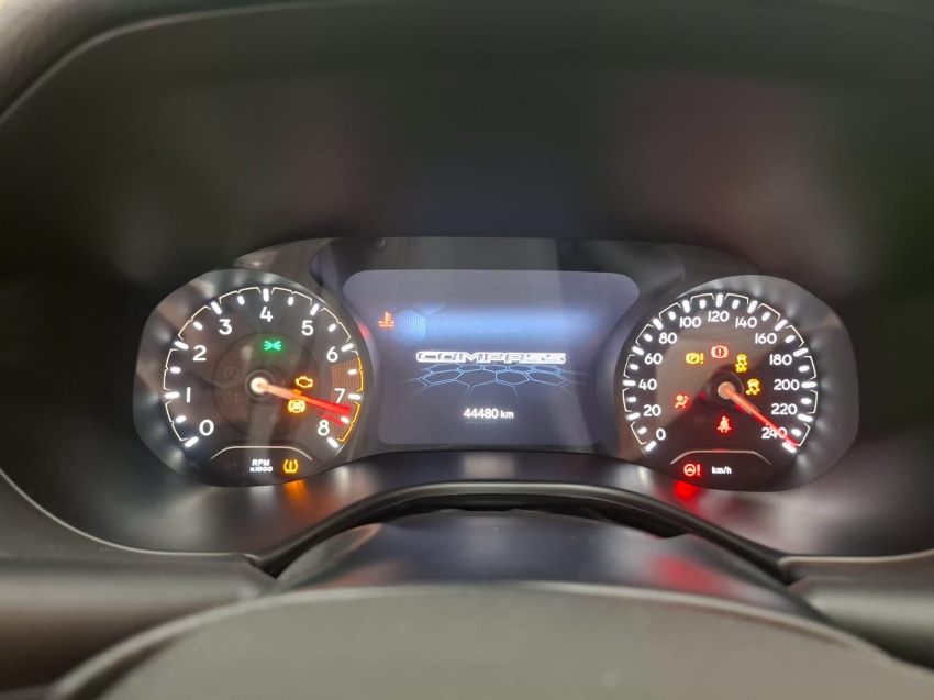 jeep compass 1.3 t270 turbo flex longitude at6 4p automatico 2022 jeep compass 1.3 t270 turbo flex longitude at6 4p automatico 2022