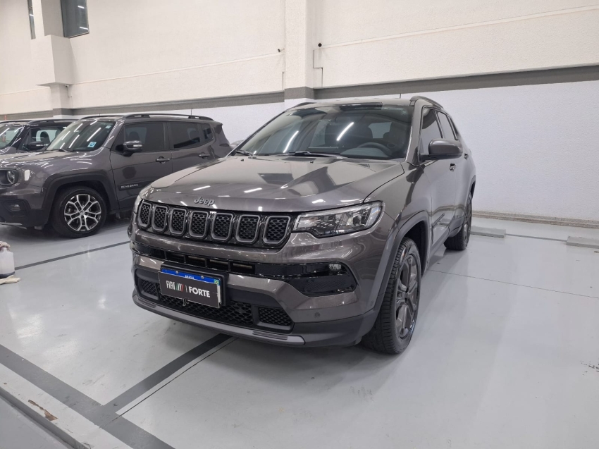 jeep compass 1.3 t270 turbo flex longitude at6 4p automatico 2022 jeep compass 1.3 t270 turbo flex longitude at6 4p automatico 2022