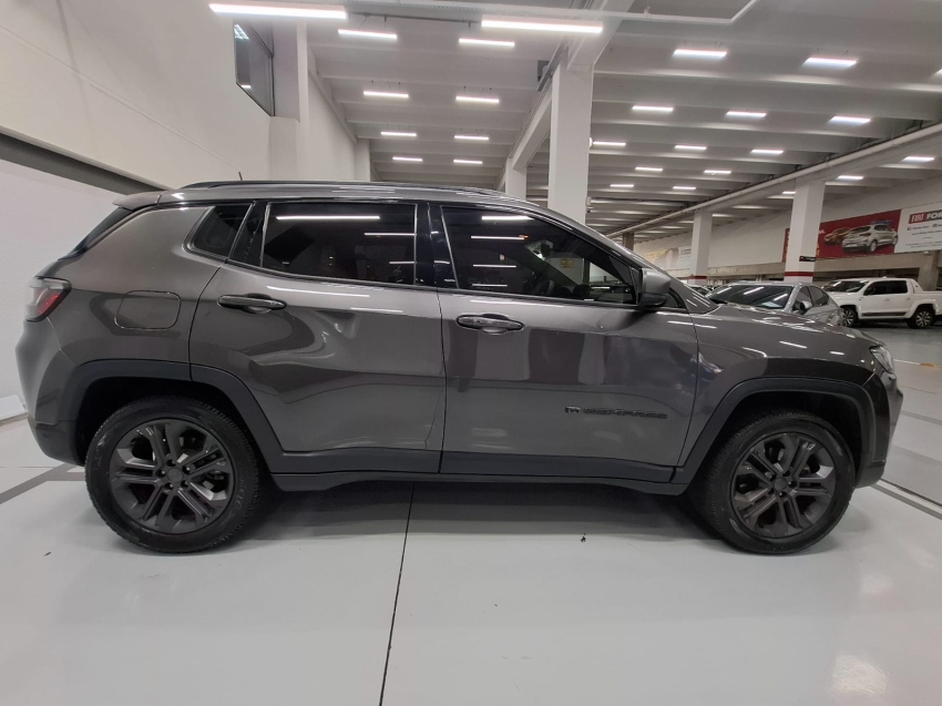 jeep compass 1.3 t270 turbo flex longitude at6 4p automatico 2022 jeep compass 1.3 t270 turbo flex longitude at6 4p automatico 2022