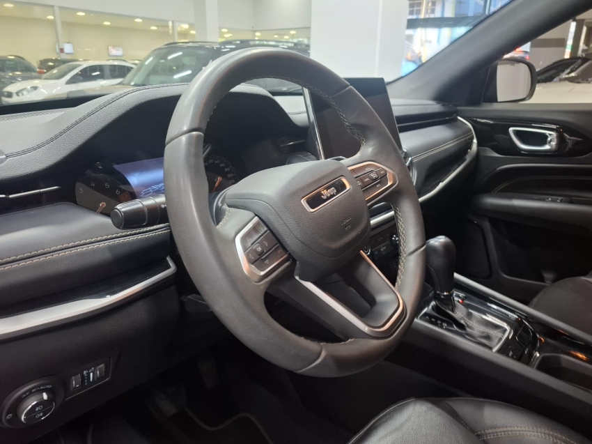 jeep compass 1.3 t270 turbo flex longitude at6 4p automatico 2022 jeep compass 1.3 t270 turbo flex longitude at6 4p automatico 2022