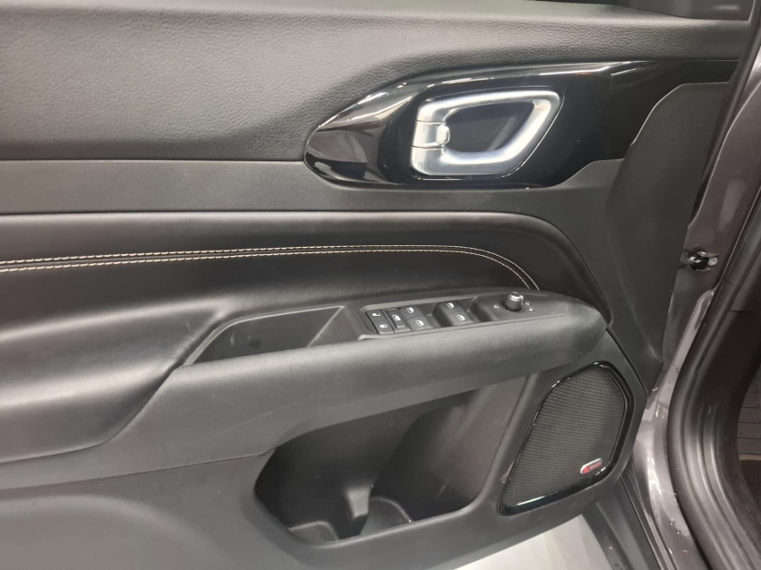 jeep compass 1.3 t270 turbo flex longitude at6 4p automatico 2022 jeep compass 1.3 t270 turbo flex longitude at6 4p automatico 2022