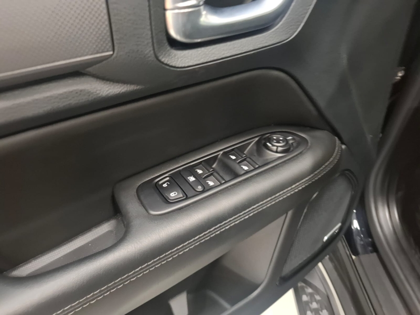 ram rampage 2.2 turbo diesel rebel 4x4 automatico 4p 2025