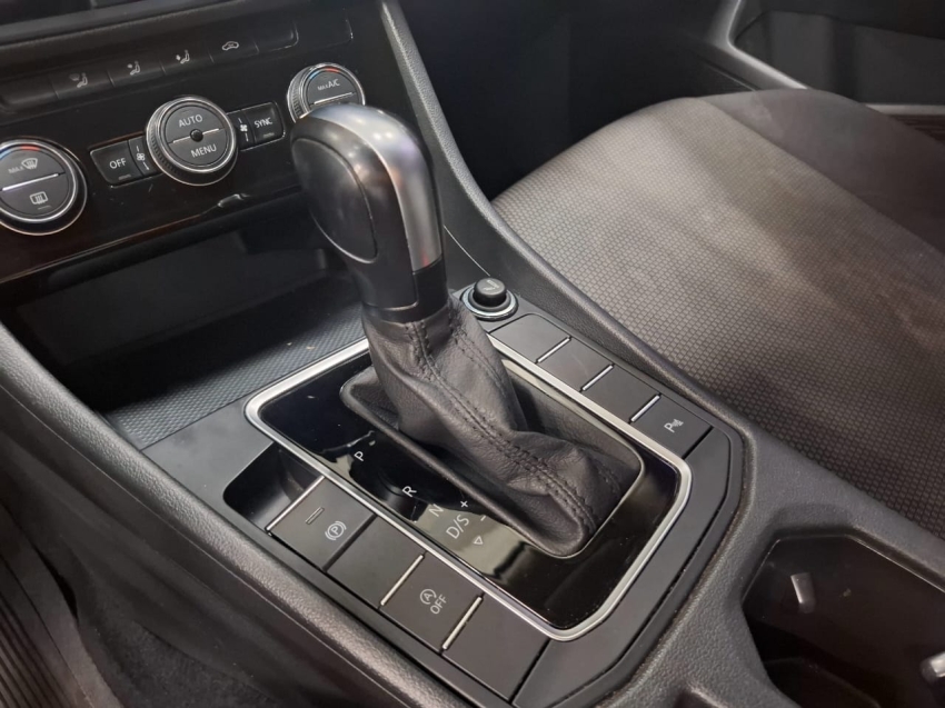 volkswagen jetta 2.0 350 tsi gasolina gli dsg flex 4p automatico 2019