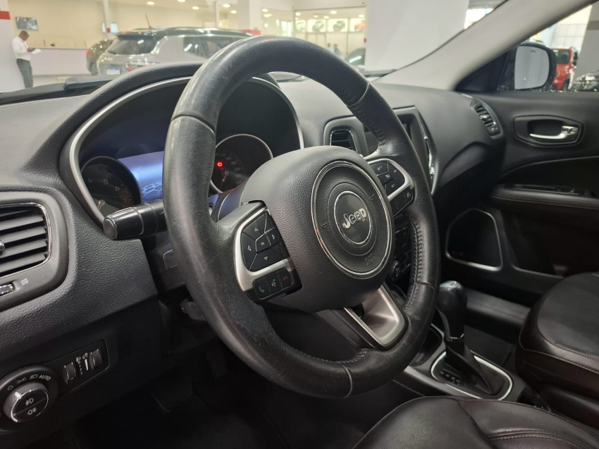 jeep compass 2.0 16v flex longitude automatico 4p 2021