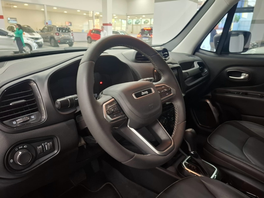 jeep renegade 1.3 t270 turbo flex longitude at6 4p automatico 2023 jeep renegade 1.3 t270 turbo flex longitude at6 4p automatico 2023