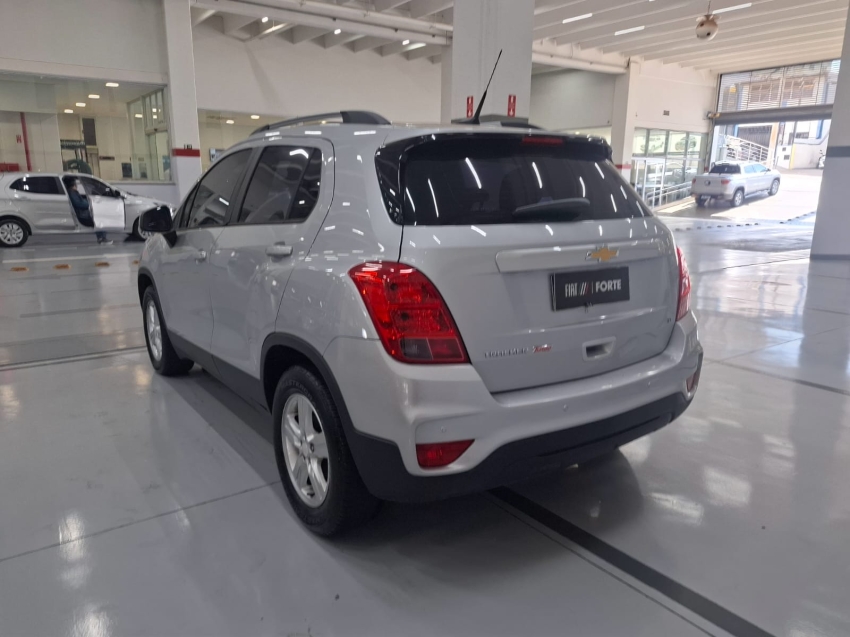 chevrolet tracker 1.4 16v turbo flex lt automatico 4p 2017 chevrolet tracker 1.4 16v turbo flex lt automatico 4p 2017
