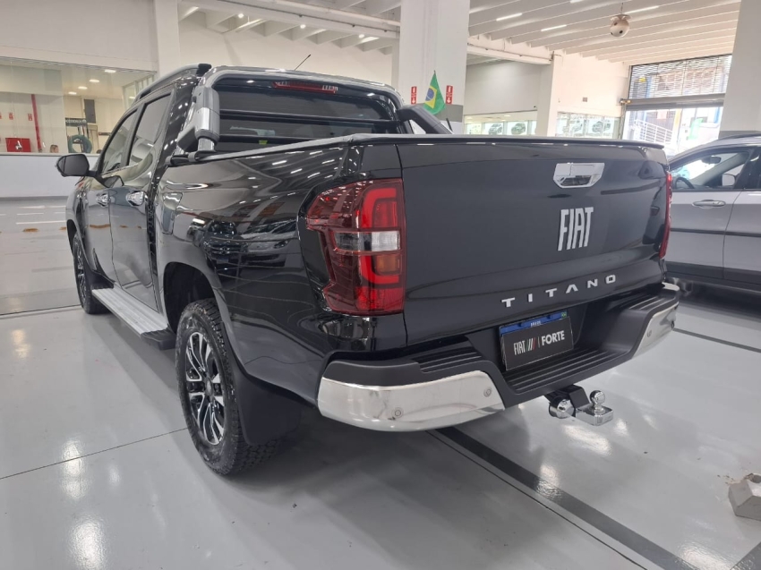 fiat titano 2.2 turbo diesel ranch 4x4 at6 4p automatico 2025 fiat titano 2.2 turbo diesel ranch 4x4 at6 4p automatico 2025