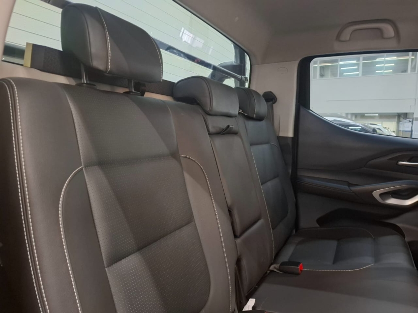 fiat titano 2.2 turbo diesel ranch 4x4 at6 4p automatico 2025 fiat titano 2.2 turbo diesel ranch 4x4 at6 4p automatico 2025