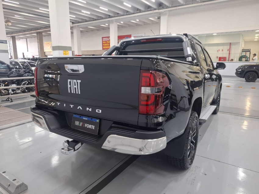 fiat titano 2.2 turbo diesel ranch 4x4 at6 4p automatico 2025 fiat titano 2.2 turbo diesel ranch 4x4 at6 4p automatico 2025