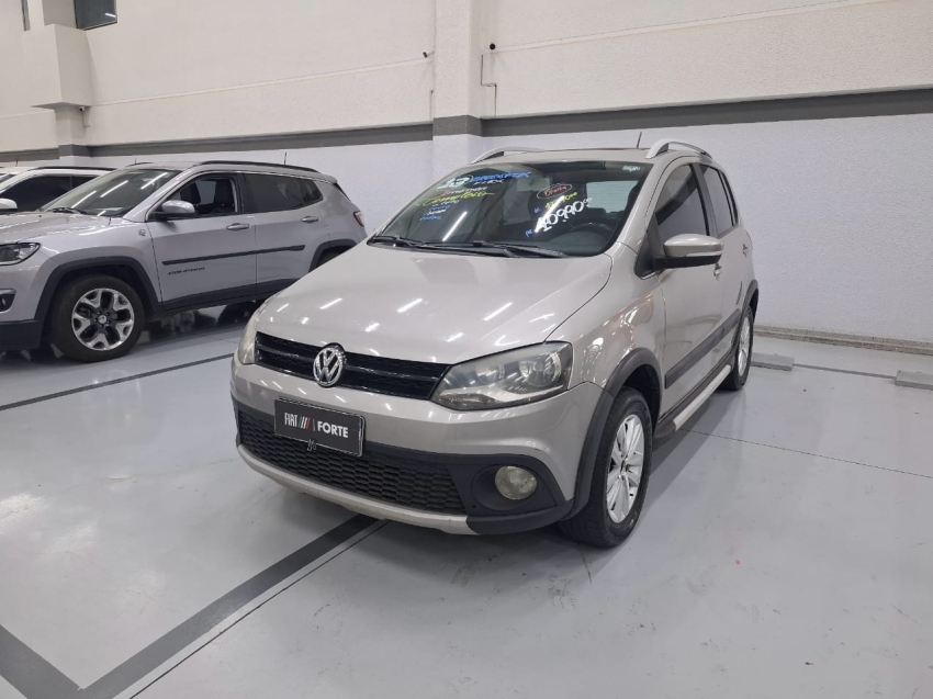 volkswagen crossfox 1.6 mi flex 8v 4p automatizado manual 2013 volkswagen crossfox 1.6 mi flex 8v 4p automatizado manual 2013