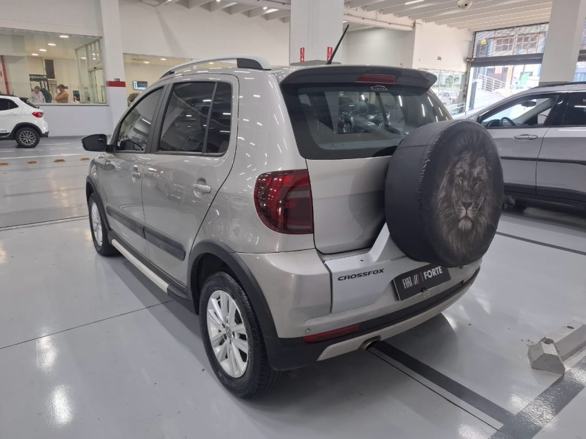 volkswagen crossfox 1.6 mi flex 8v 4p automatizado manual 2013 volkswagen crossfox 1.6 mi flex 8v 4p automatizado manual 2013