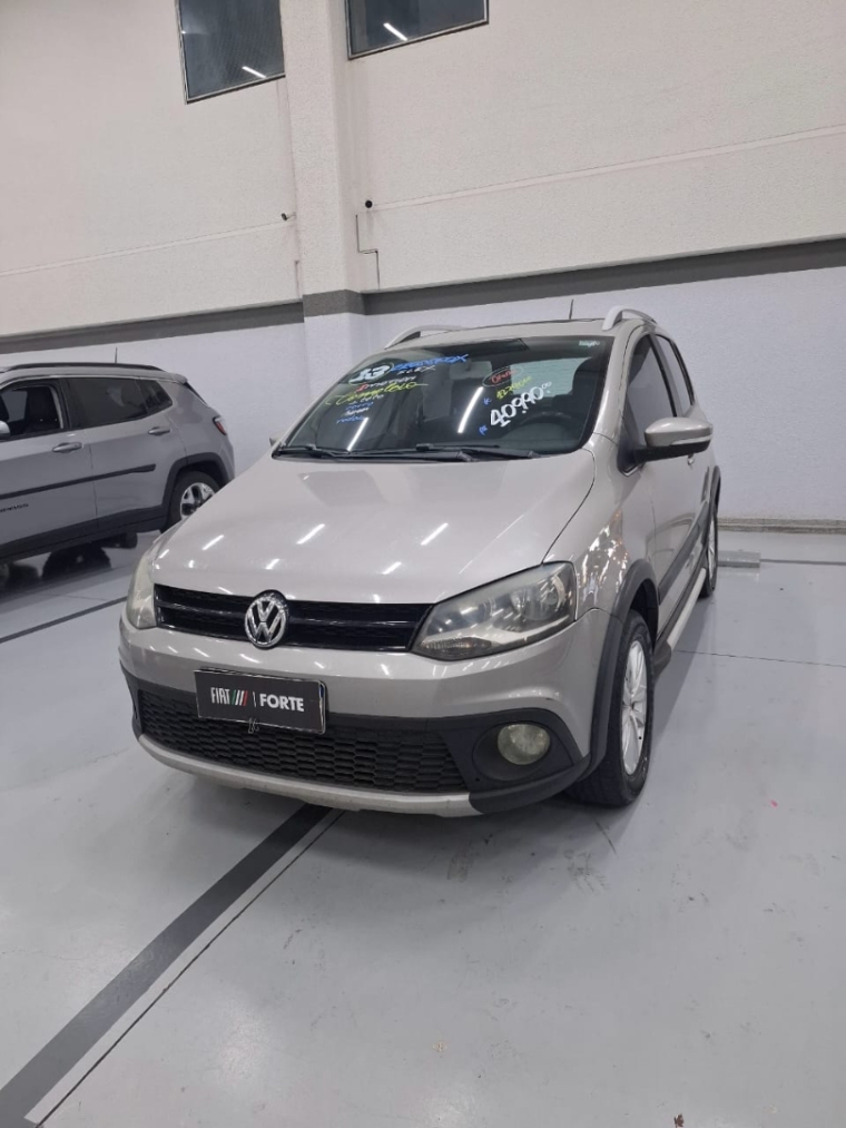 volkswagen crossfox 1.6 mi flex 8v 4p automatizado manual 2013 volkswagen crossfox 1.6 mi flex 8v 4p automatizado manual 2013