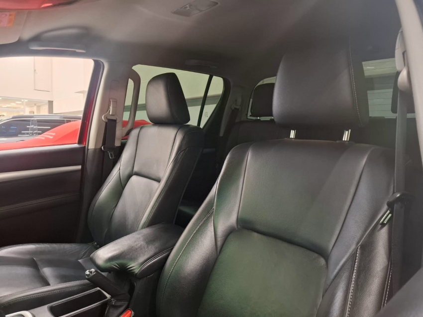 toyota hilux 2.8 srv 4x4 cd 16v diesel 4p automatico 2020 toyota hilux 2.8 srv 4x4 cd 16v diesel 4p automatico 2020