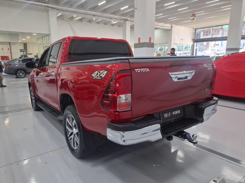 toyota hilux 2.8 srv 4x4 cd 16v diesel 4p automatico 2020 toyota hilux 2.8 srv 4x4 cd 16v diesel 4p automatico 2020