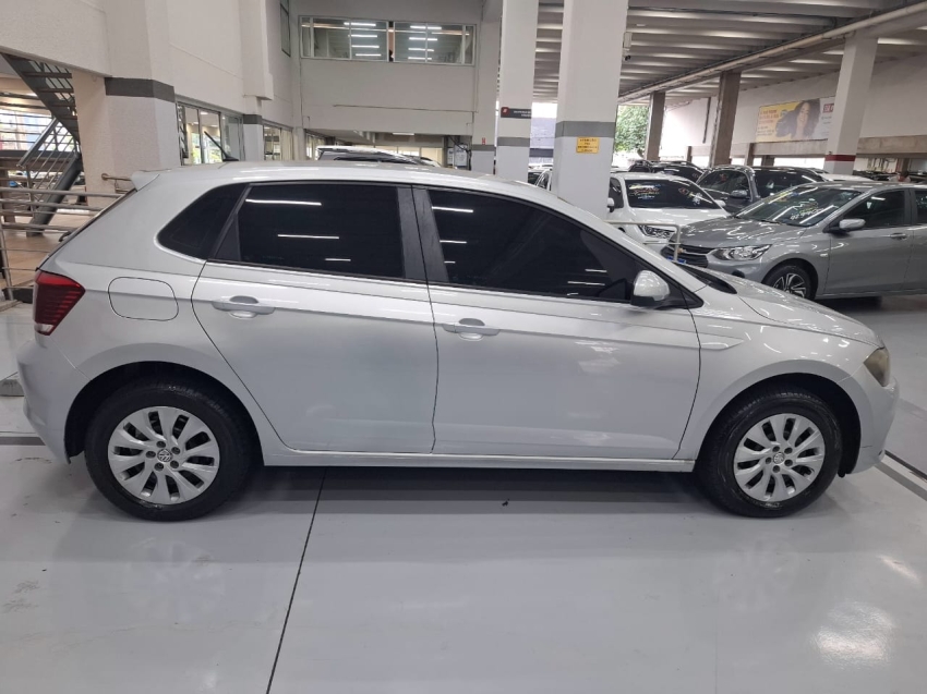 volkswagen polo 1.0 mpi total flex manual 4p automatico 2020