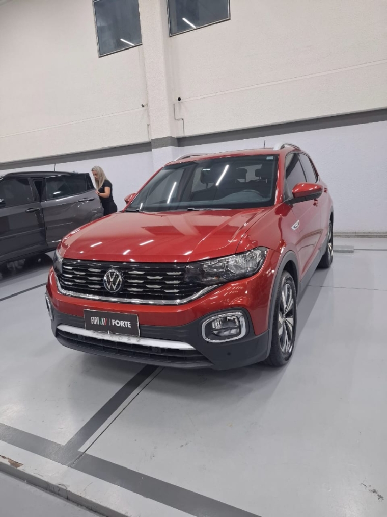 volkswagen t-cross 1.4 250 tsi total flex highline automatico 4p 2023 volkswagen t-cross 1.4 250 tsi total flex highline automatico 4p 2023