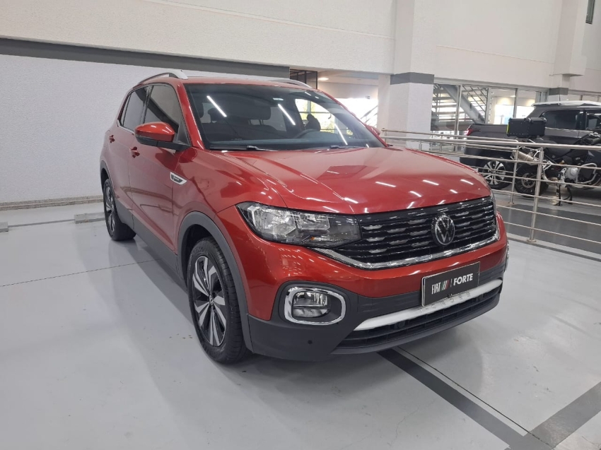 volkswagen t-cross 1.4 250 tsi total flex highline automatico 4p 2023 volkswagen t-cross 1.4 250 tsi total flex highline automatico 4p 2023