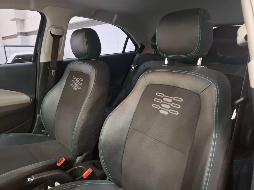 chevrolet onix 1.4 mpfi lt 8v flex 4p automatico 2019 chevrolet onix 1.4 mpfi lt 8v flex 4p automatico 2019