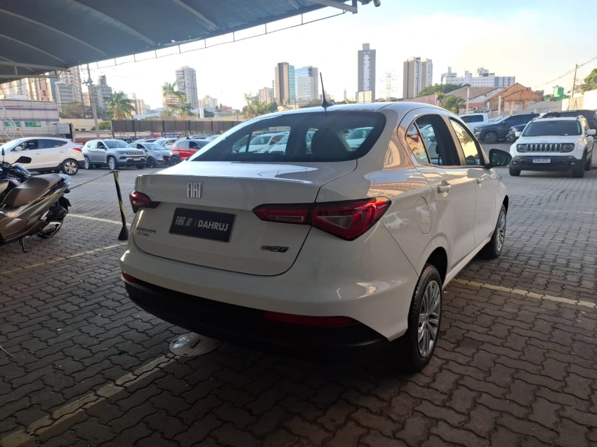 fiat cronos 1.3 firefly flex drive cvt 4p automatico 2023 fiat cronos 1.3 firefly flex drive cvt 4p automatico 2023