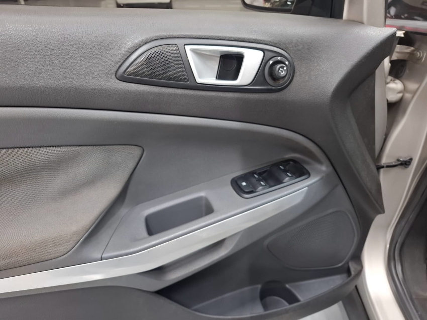 ford ecosport 1.6 freestyle 16v flex 4p manual 2015 ford ecosport 1.6 freestyle 16v flex 4p manual 2015