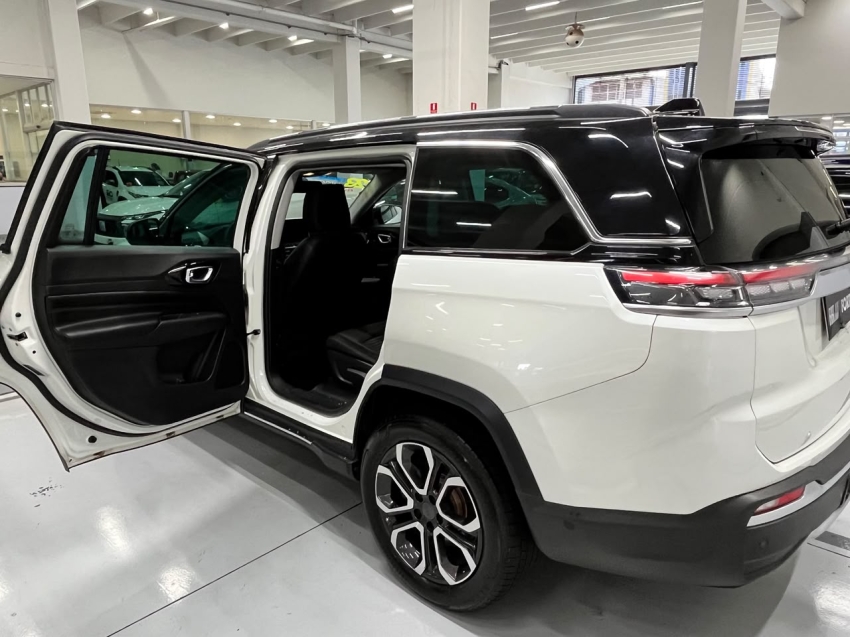 jeep commander 1.3 t270 turbo flex limited at6 4p automatico 202310