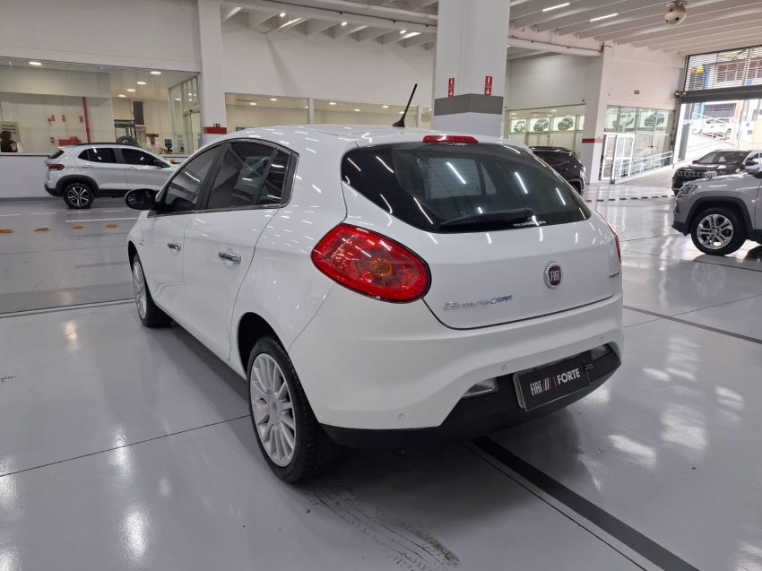 fiat bravo 1.8 absolute 16v flex 4p automatizado semiautomatico 2014 fiat bravo 1.8 absolute 16v flex 4p automatizado semiautomatico 2014