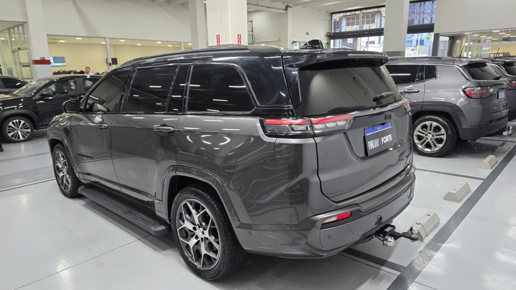 jeep commander 1.3 t270 turbo flex overland at6 4p automatico 202318