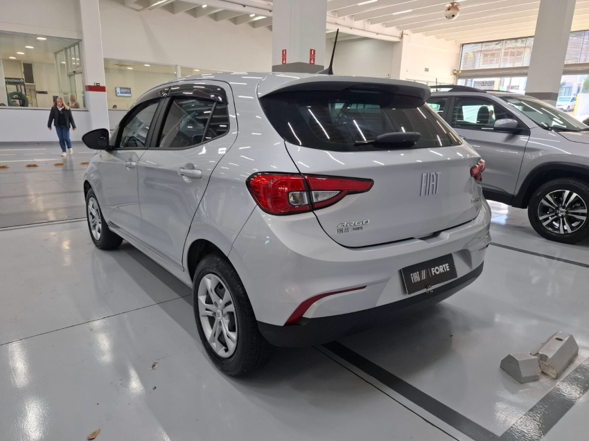 fiat argo 1.3 firefly flex drive cvt 4p automatico 2024 fiat argo 1.3 firefly flex drive cvt 4p automatico 2024