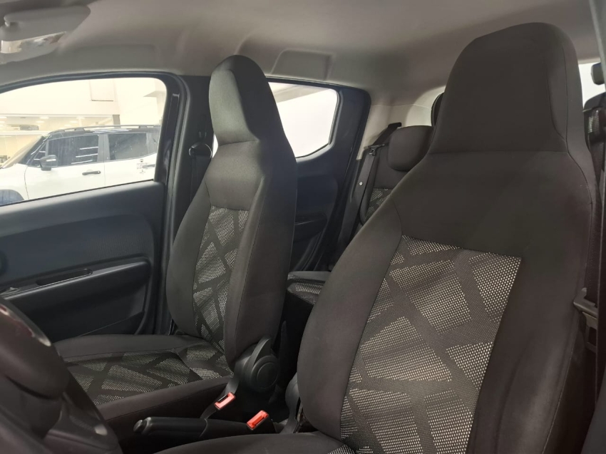 fiat mobi 1.0 evo flex like. manual 4p 2018 fiat mobi 1.0 evo flex like. manual 4p 2018