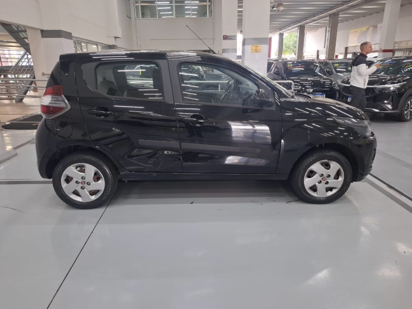 fiat mobi 1.0 evo flex like. manual 4p 2018 fiat mobi 1.0 evo flex like. manual 4p 2018