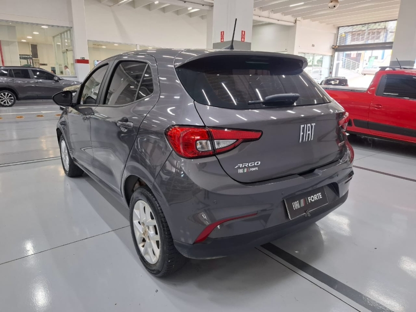 fiat argo 1.3 firefly flex drive cvt 4p automatico 2023 fiat argo 1.3 firefly flex drive cvt 4p automatico 2023