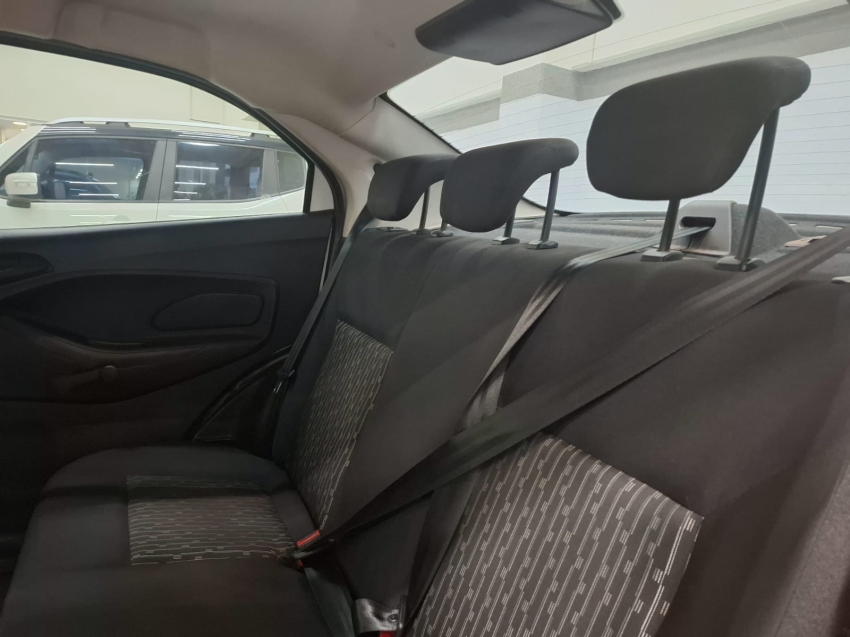 ford ka 1.5 ti-vct flex se manual 4p 2020 ford ka 1.5 ti-vct flex se manual 4p 2020