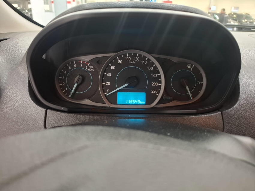 ford ka 1.5 ti-vct flex se manual 4p 2020 ford ka 1.5 ti-vct flex se manual 4p 2020