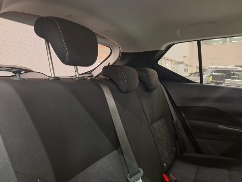 nissan kicks 1.6 16v flexstart active xtronic flex 4p automatico 2023