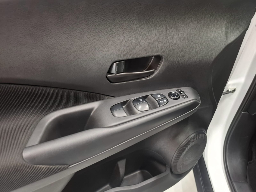 nissan kicks 1.6 16v flexstart active xtronic flex 4p automatico 2023
