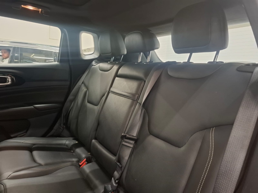 jeep compass 1.3 t270 turbo flex s at6 4p automatico 2025 jeep compass 1.3 t270 turbo flex s at6 4p automatico 2025