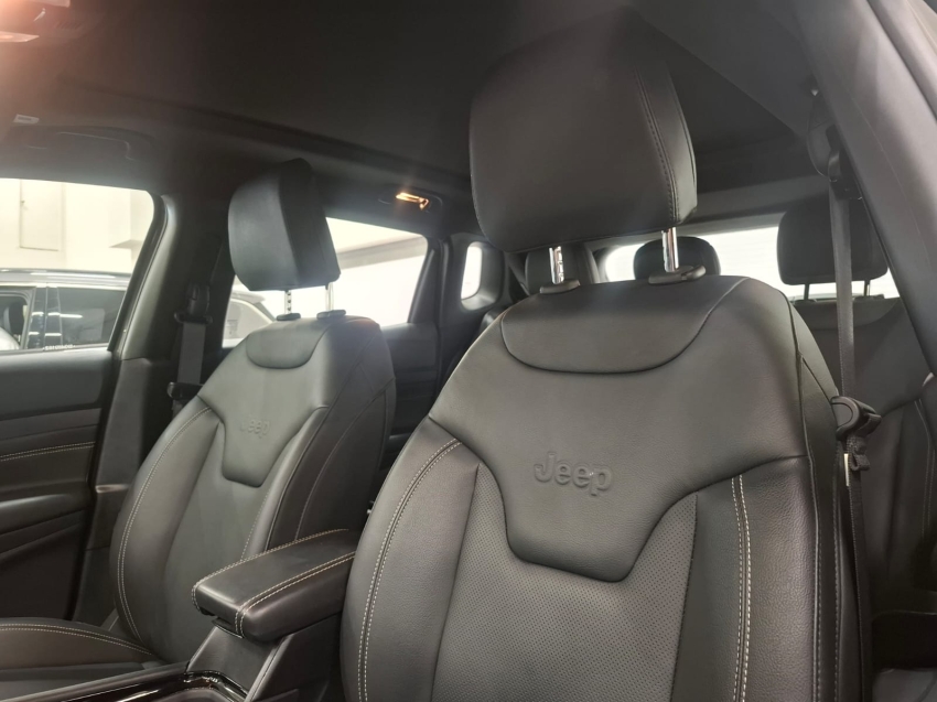 jeep compass 1.3 t270 turbo flex s at6 4p automatico 2025 jeep compass 1.3 t270 turbo flex s at6 4p automatico 2025