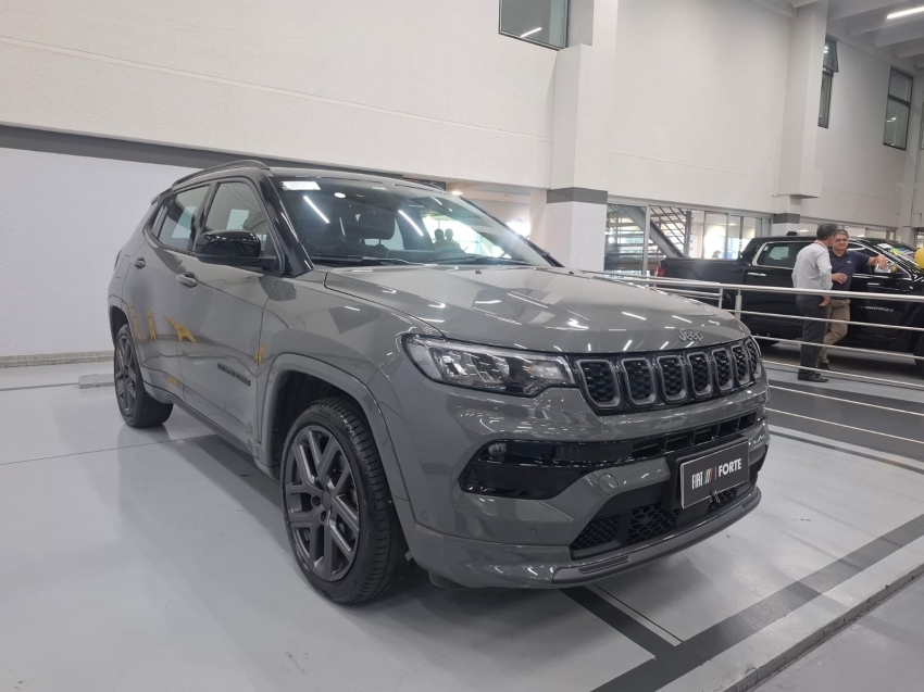 jeep compass 1.3 t270 turbo flex s at6 4p automatico 2025 jeep compass 1.3 t270 turbo flex s at6 4p automatico 2025