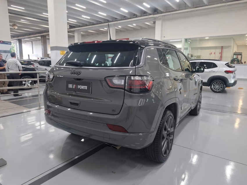 jeep compass 1.3 t270 turbo flex s at6 4p automatico 2025 jeep compass 1.3 t270 turbo flex s at6 4p automatico 2025