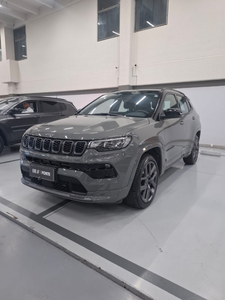jeep compass 1.3 t270 turbo flex s at6 4p automatico 2025 jeep compass 1.3 t270 turbo flex s at6 4p automatico 2025