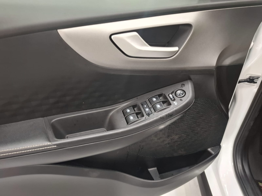 fiat fastback 1.0 turbo 200 flex impetus cvt 4p automatico 2025